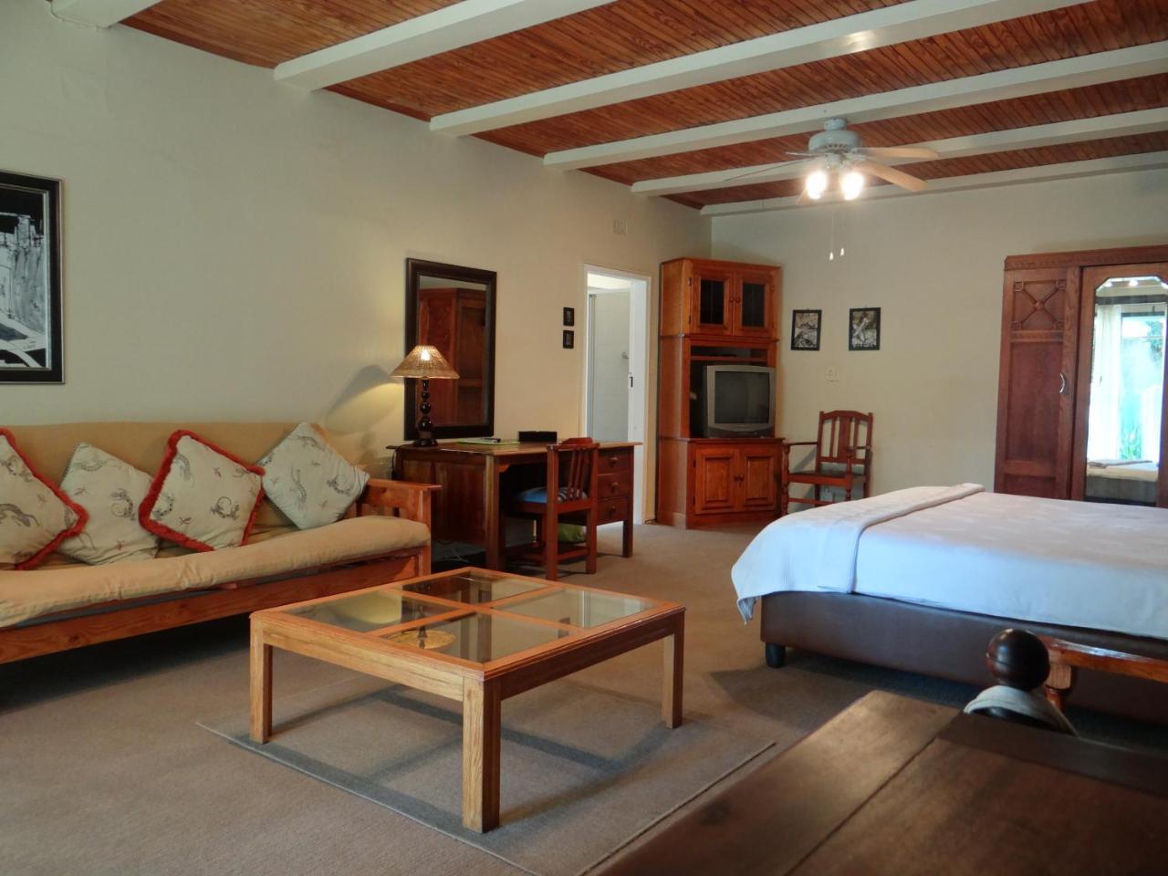 アグタープラス B&B ゲストハウス ヨハネスブルグ エクステリア 写真